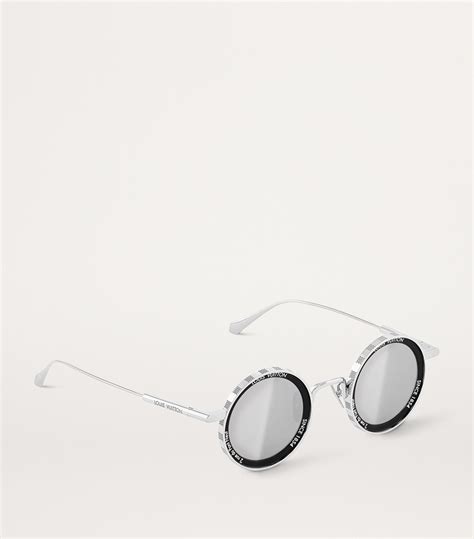 LV Super Vision Round Sunglasses .